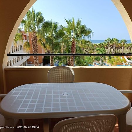 Apartamento Primera Línea de Playa Isla Canela Exterior foto
